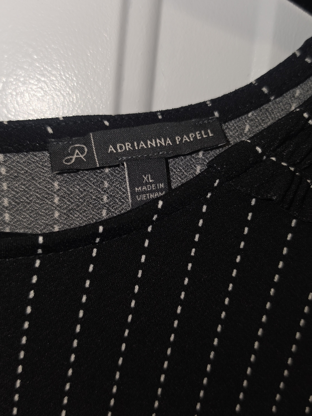 Adrianna Papell Black & White Pinstripe Blouse – Size XL - Picture 8 of 9